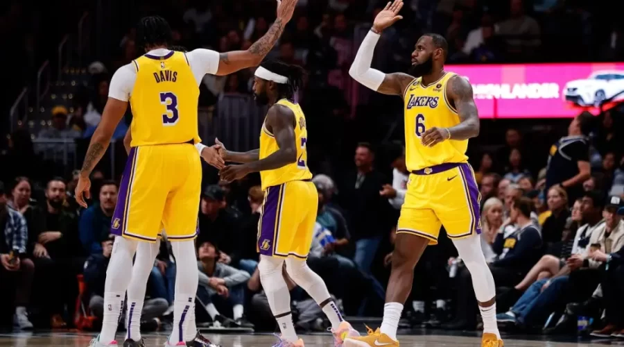 Lebron y Los Lakers ganan su primer partido de la temporada en la NBA aumentando a 1-5 record