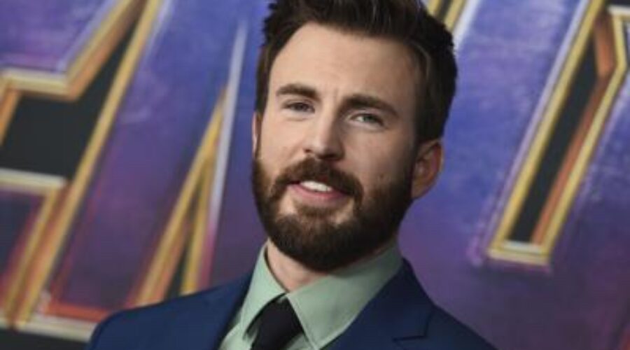 People nombra a Chris Evans el “hombre vivo más sexy”