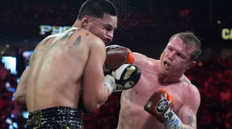 Canelo” Álvarez vence al puertorriqueño Berlanga y retiene títulos supermedio con decisión unánime