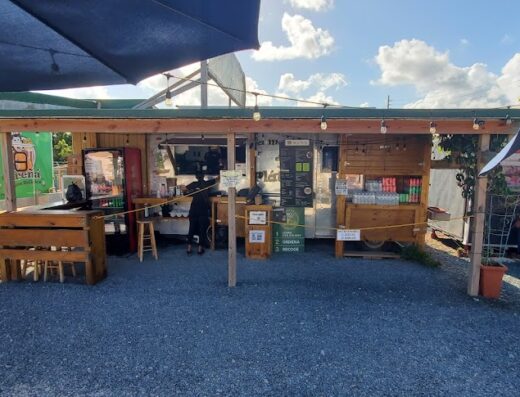 Con-Tenedores Food Truck Park