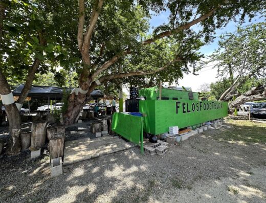 FELO’S FOOD TRUCK