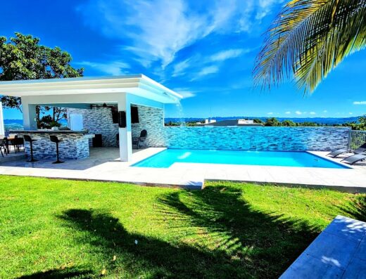Loma del sol House
