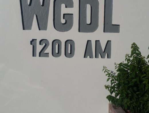 WGDL RADIO GRITO 1200AM-93.3FM