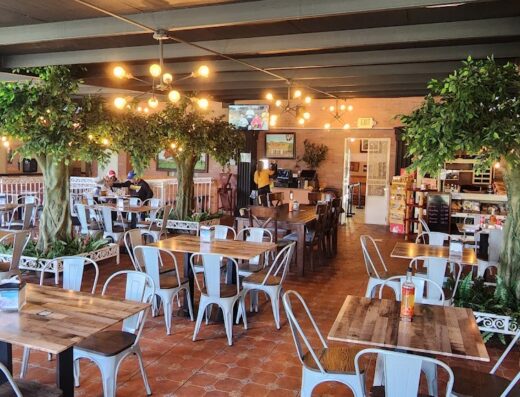 Restaurante La Sombra (Longanizas Doña María)