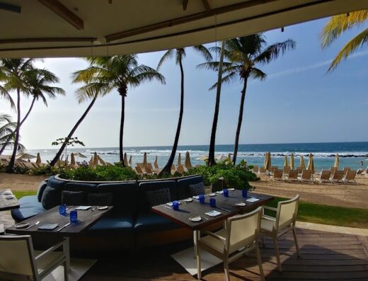 Encanto Beach Club Bar & Grill