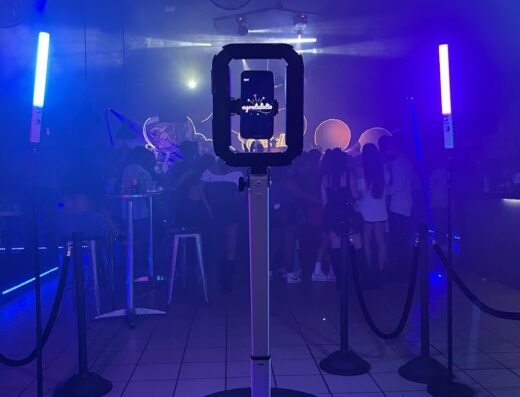 LUXBOX 360 Booth & Photobooth