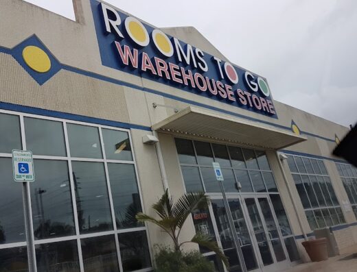 Rooms To Go Outlet – Toa Baja