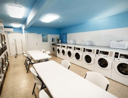 Quick Service Laundromat