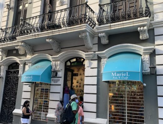 Mariel Arts & Crafts / Souvenirs Old San Juan
