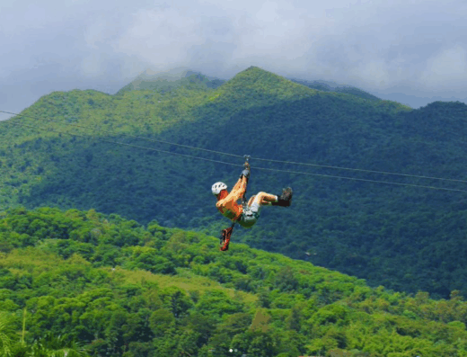 Yunque Ziplining
