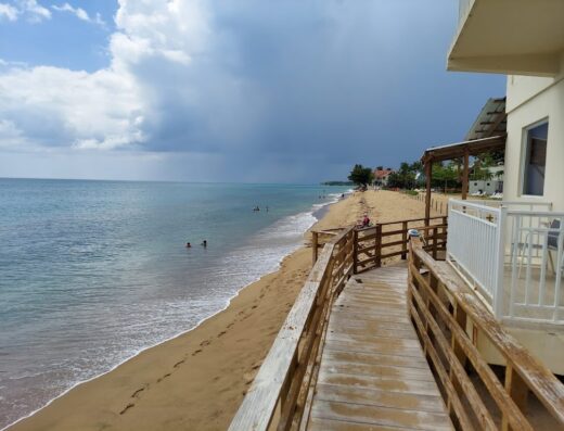 Villa Cofresí Hotel & Restaurant (Rincon de la Villa .Inc)
