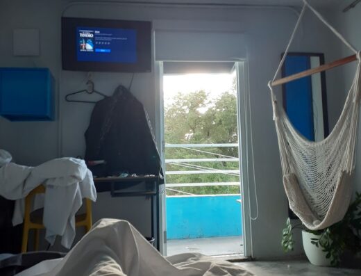 Nomada Urban Beach Hostel