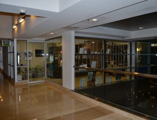 Estudio Optometrico LLC / Dr. Adalberto Rodriguez
