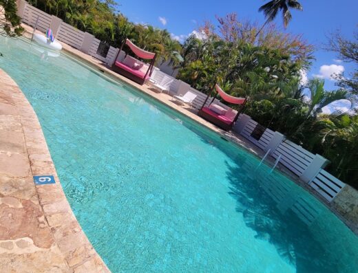 Villa Montana Beach Resort