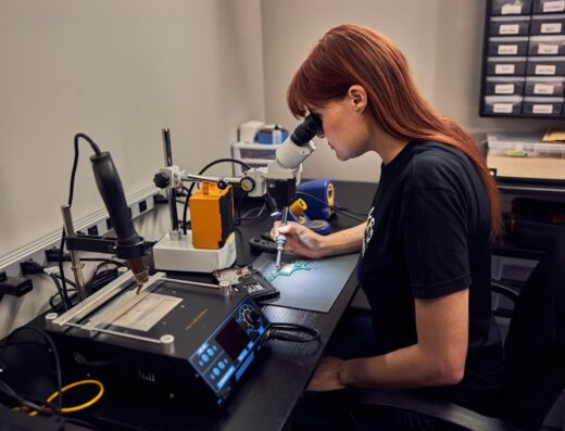 uBreakiFix – Phone and Computer Repair