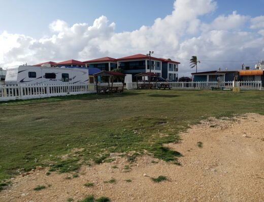 Punta Maracayo Camping