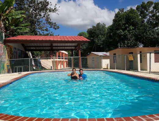 Nino’s Camping & Guest House