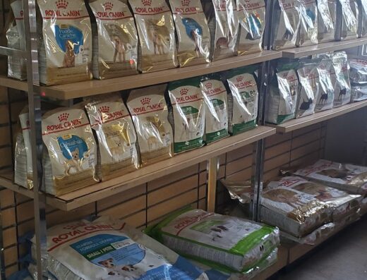 Agrocentro, Outlet Pet Store and Grooming