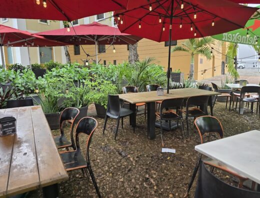 Moreno’s Spot Bar & Grill