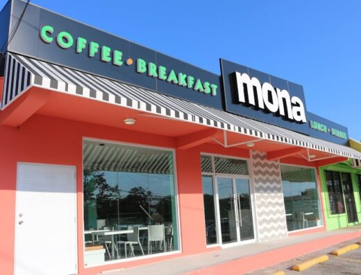 Mona