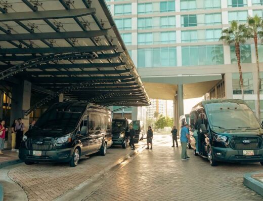 Luxplora Limousine & Chauffeur Services