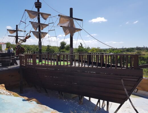 Mini Golf Pirate’s Lair