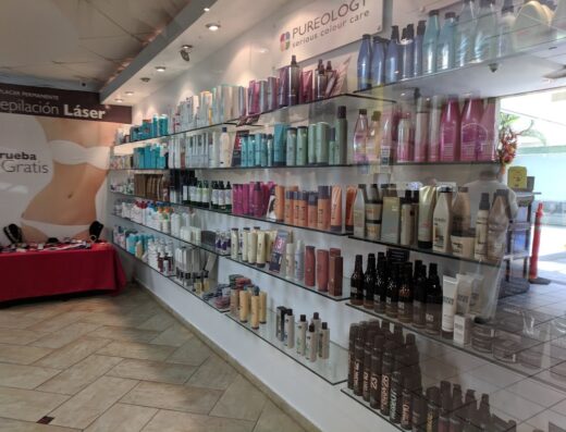 Esteban Montes Salon