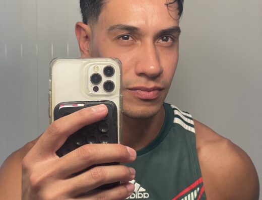 Johnny Torres Salón