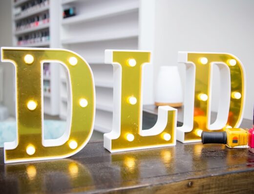 DLD Nails